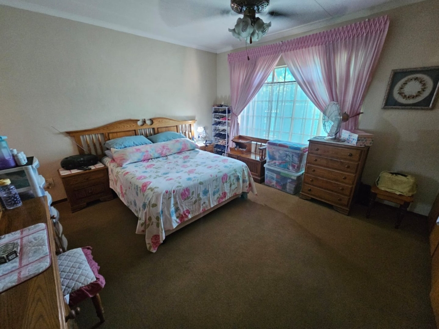3 Bedroom Property for Sale in Sasolburg Ext 11 Free State